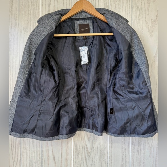 The Limited Collection Womens  Gray Blazer Jacket Size XS NWT - Picture 4 of 4